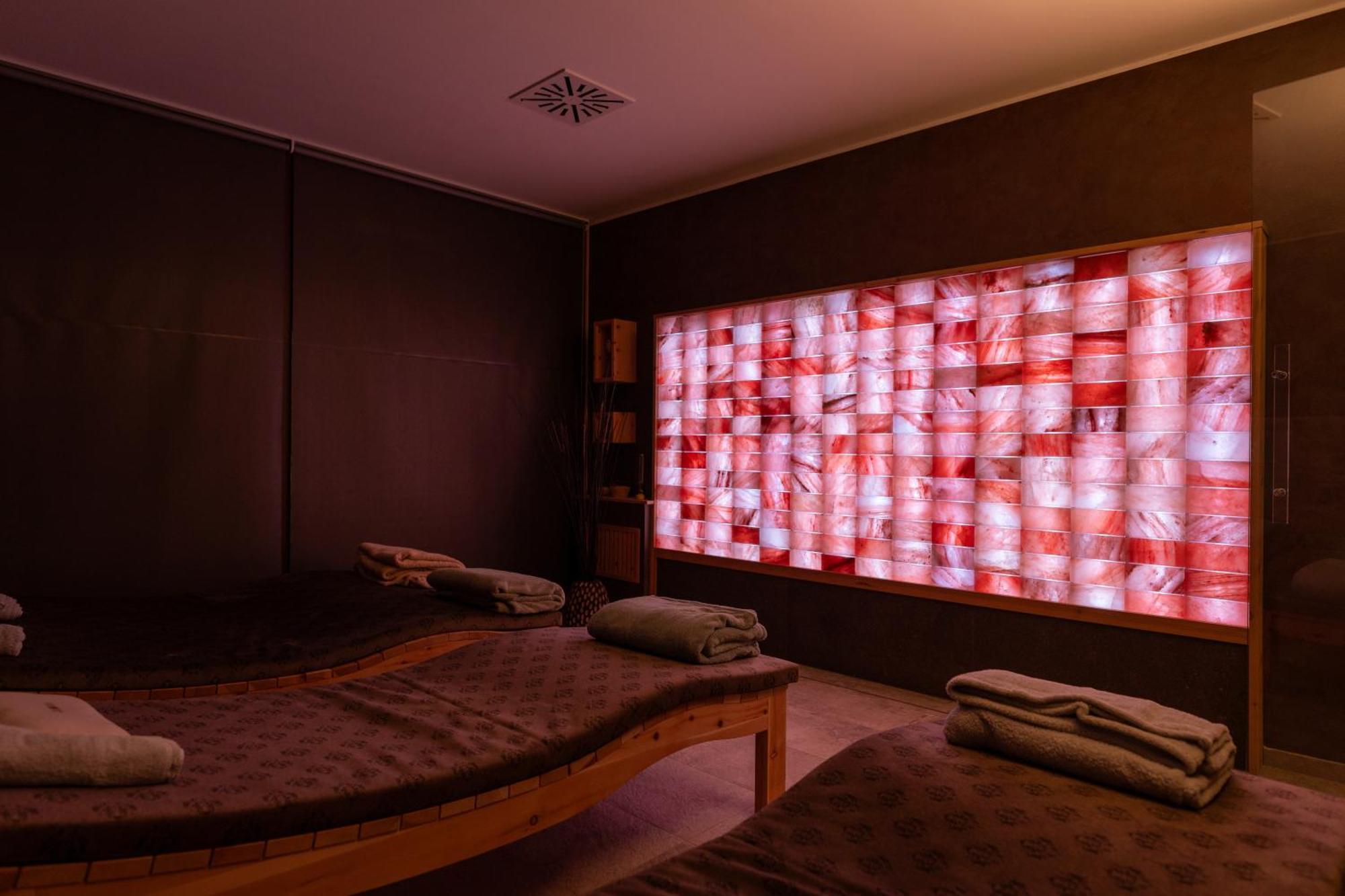 Aura Relais Hotel Urbino Exterior photo